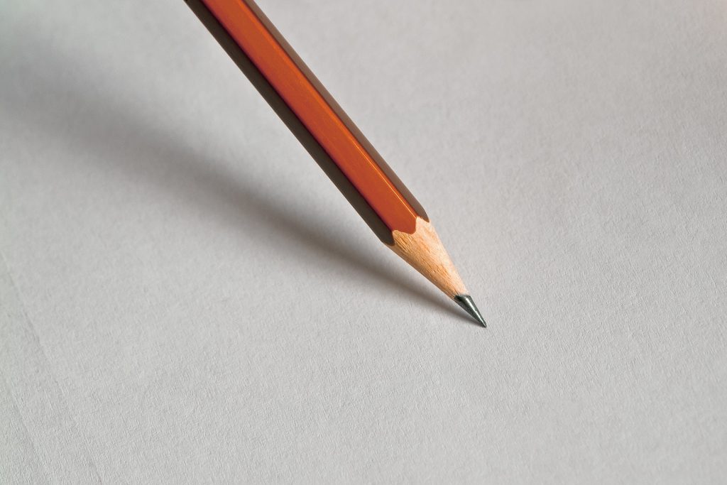 鉛筆で書く